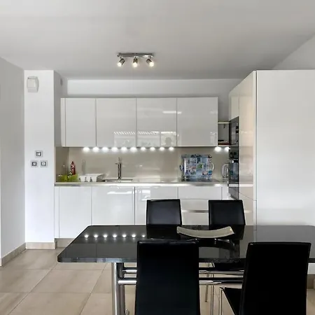 Exclusive Apartment *